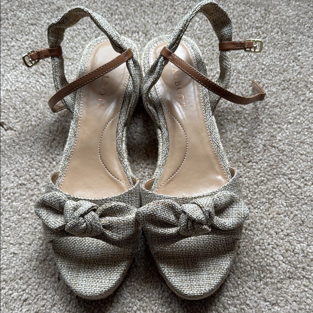 Talbots Beige Bow Wedge Sandals